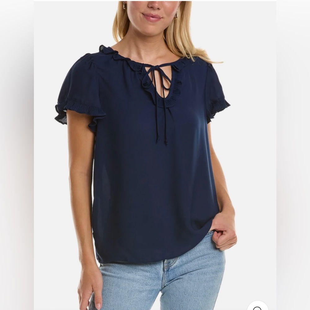 NWT Max Studio Flutter Sleeve Ruffle blouse with optional tie